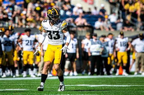 Iowa Football Riley Moss Highest Rated Corner In Big Ten By Pro