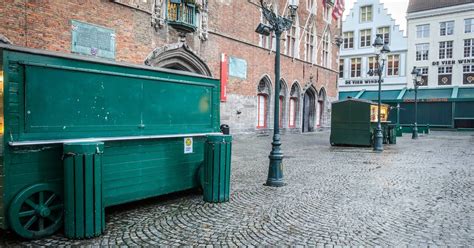 Maybe you would like to learn more about one of these? Is dit het duurste frietkot van Vlaanderen? 180.000 euro ...