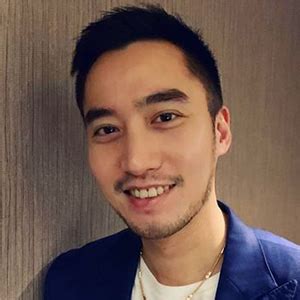 56871 12 3 4 5 6 7 8 9 10. 賴弘國新戀情疑曝光？ 「醫界王陽明」曬名媛回眸甜笑 發文：謝謝照顧我的寶貝!