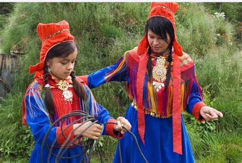 Pin By Rebekah Myers On Finland And Lapland Indigenous Peoples Sami