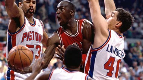 Los Bad Boys Ewing Barkley Los 5 Grandes Rivales De Michael Jordan