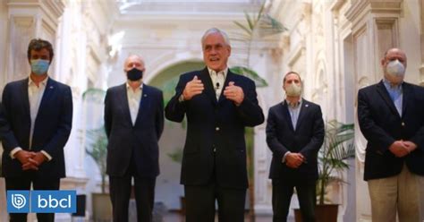 Estos comicios se llevarán a cabo luego que la opción «apruebo» triunfó en el plebiscito nacional de 2020, 4 y fueron convocados de manera oficial mediante. Piñera promulga reforma para realizar elecciones de abril ...