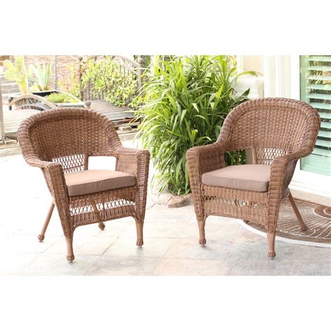 This versatile, stylish brown wicker chair is perfect for your home deck or restaurant patio. Honey Wicker Chair With Brown Cushion