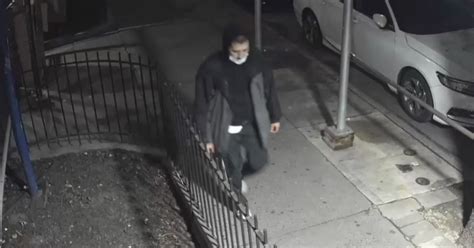 New Video Search Continues For Man Accused Of Attacking Massage Therapist Cbs New York