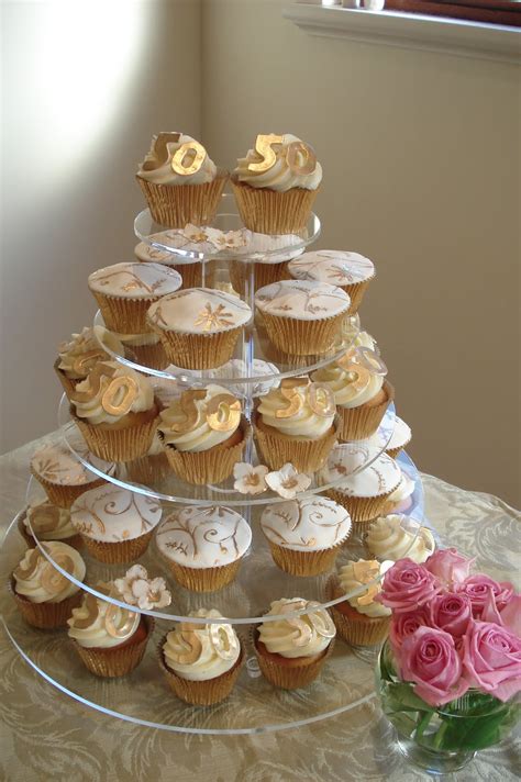 Are you throwing your parents a surprise party to celebrate 50 years of marriage? Wonderful World of Cupcakes: Cupcakes for a 50th Wedding ...