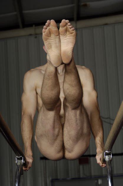 HOT BODYBUILDER AND GYMNASTS BLOG Nude Gymnast