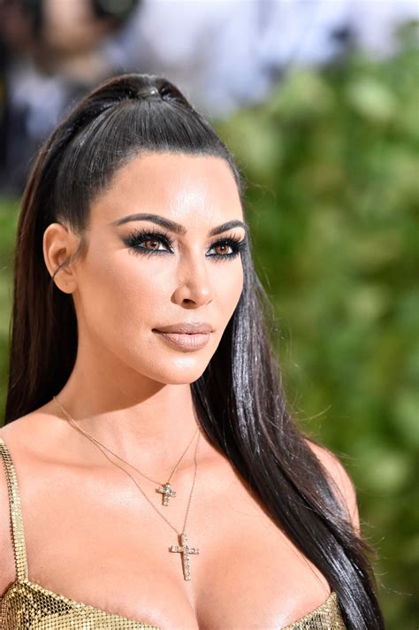 Confessions of a marriage counselor. Kim Kardashian Wore Gold Contact Lenses to the 2018 Met ...