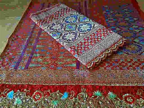 Pertemuain sebelumnya kita sudah membahas mengenai tapis lampung. SONGKET PALEMBANG (Dengan gambar) | Kain, Tenunan, Tenun ikat