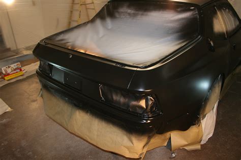 Many clients ask their painters to use lacquer. Repainting My 1983 Porsche 944: Primer Sealer
