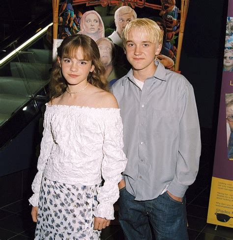 les retrouvailles réconfortante d emma watson avec sa co star dans harry potter tom felton qui