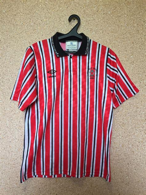 Whether roy hodgson will manage the team in its eighth successive season in the english premier league remains unclear. Sheffield United Home football shirt 1990 - 1992. Added on ...