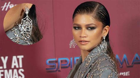 Aggregate More Than 79 Zendaya Million Dollar Earrings Latest Vn