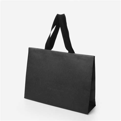 Wholesale Luxury Matte Black T Shopping Paper Bag With Logo For