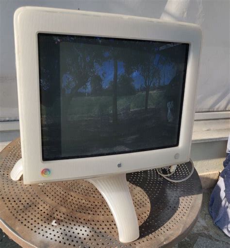 2003 Power Mac G4 Apple Studio Display 21 Inch Monitor Working