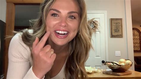 Hannah Brown Got Real About Engagement Rumors And Dating While Chopping