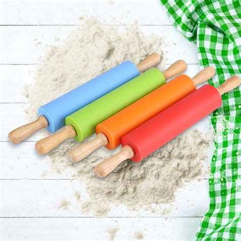 Non Stick Wooden Handle Silicone Rolling Pin Pastry Dough Flour Roller