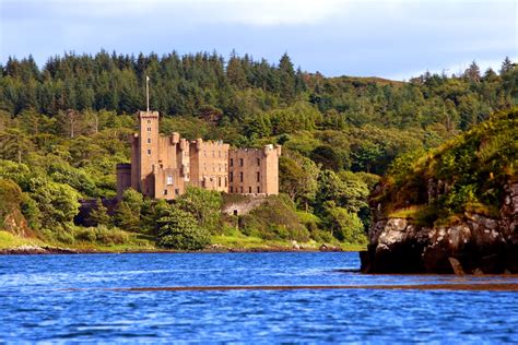 Dunvegan Castle And Gardens Visitscotland