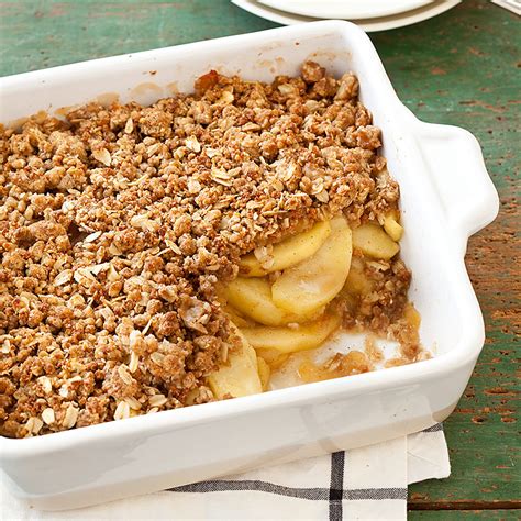 Mix pumpkin puree and apple sauce, sugar, maple syrup, vanilla, coconut oil and flax seeds with a blender until smooth. Reduced-Fat Apple Crisp | Cook's Country