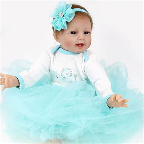 22 Cute Realistic Silicone Vinyl Reborn Baby Doll That Look Real