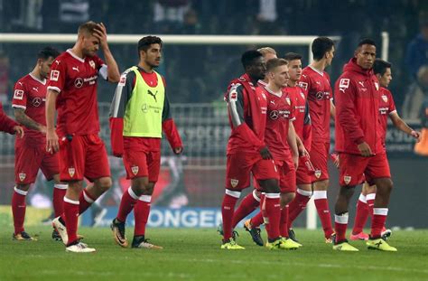 Es war quasi das gegenteil der ersten hälfte, denn nun stand gladbach tief und überließ stuttgart den ball. Einzelkritik zum Spiel des VfB gegen Gladbach: VfB ...