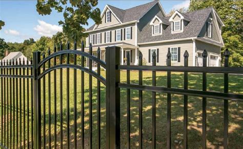 Bravo fence is a premier residential & commercial fencing contractor. Tampa Aluminum Fence - Home Improvement & Repair - South ...