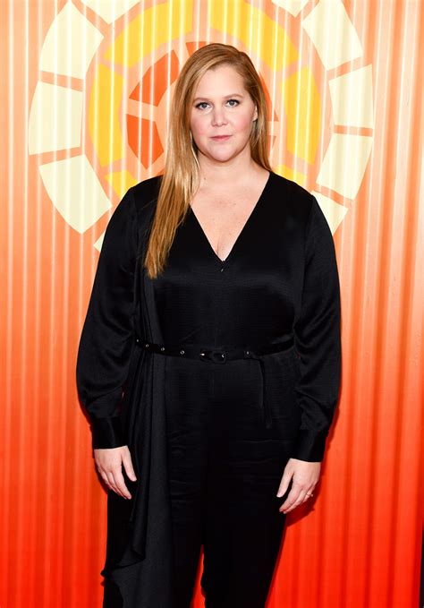 amy schumer revealed she s going through ivf treatments glamour