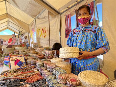 Invita Comunidad Rarámuri A Festival De Artesanías En Plaza Mayor La