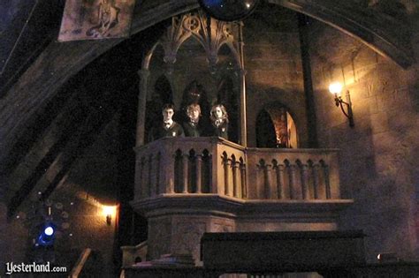 Harry potter and the forbidden journey is a dark ride located in the wizarding world of harry potter themed areas of islands of adventure in orlando. Escape from Gringotts just.... meh | Page 4 | The DIS ...