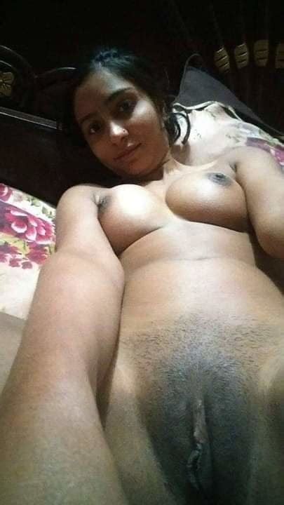 Indian Desi Married Wife Nude Selfie 19 Pics Xhamster
