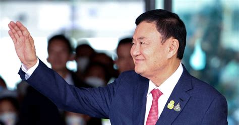 Thai King Commutes Former Pm Thaksins Prison Sentence To One Year Dnyuz
