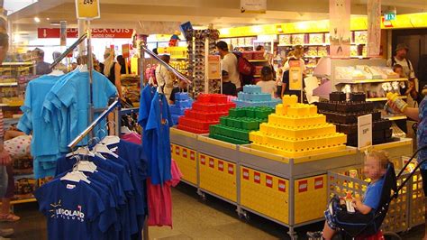 Best Places To Shop Top 5 Best Toy Stores In The World