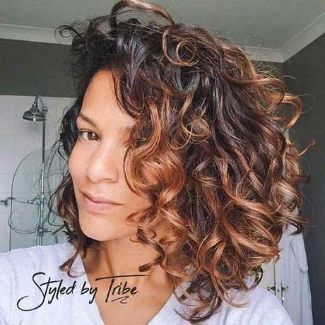 Dabei berichten wir zugegebenermaßen recht einseitig. Locken haarfarbe