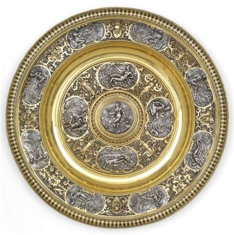At wimbledon why does the women s champion receive a plate. A Unique Replica: The Wimbledon Ladies Singles Trophy | Victoria and Albert Museum
