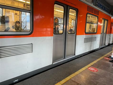 Al menos 23 personas murieron y 70 resultaron heridas al desplomarse el lunes un tramo de una vía elevada de la línea 12 del metro de ciudad de méxico, a la altura de la estación olivos. Funcionamiento de la red del Metro ayuda a las finanzas de ...