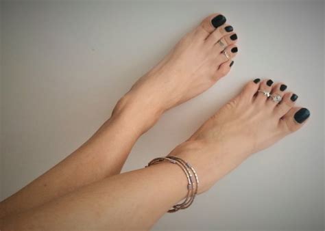 Sexy Feet And Black Nails 27 Pics Xhamster