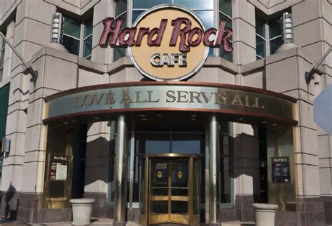 Hard Rock Cafe Cleveland Closing In July Scene And Heard Scenes