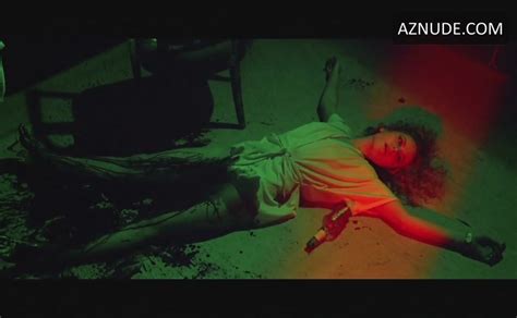 Zora Kerova Bush Scene In The New York Ripper Aznude