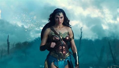 44 super facts about wonder woman