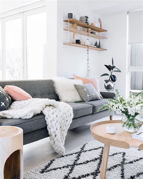 15 Pretty Living Room Ideas For Fashionable Young Girls