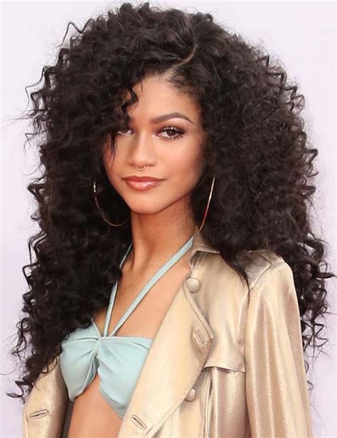 Wondering which curly haircuts will flatter your face shape? 20 Amazing Layered Hairstyles For Curly Hair