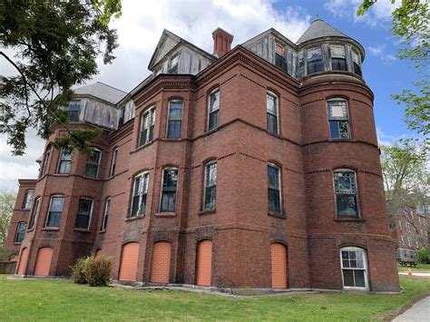 Creeped Out In Concord — Legends & Spirits Podcast