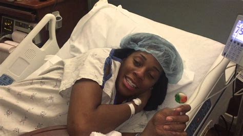 Wnbas Glory Johnson In The Hospital Prior To Twins Arriving Youtube