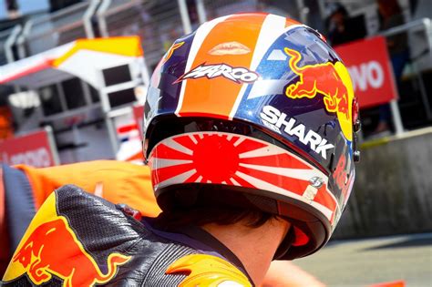Der tiroler holte am donnerstag bei den titelkämpfen in oberstdorf überlegen vor topfavorit jarl magnus riiber aus norwegen gold im großschanzenbewerb. Zarco and Red Bull KTM announce split | MotoGP™