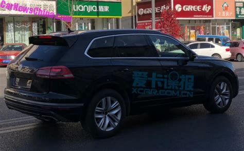 Spy Shots 2019 Volkswagen Touareg Is Naked In China