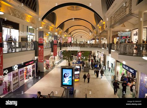 A View In The Bluewater Shopping Centre Kent Uk Stock Photo Alamy