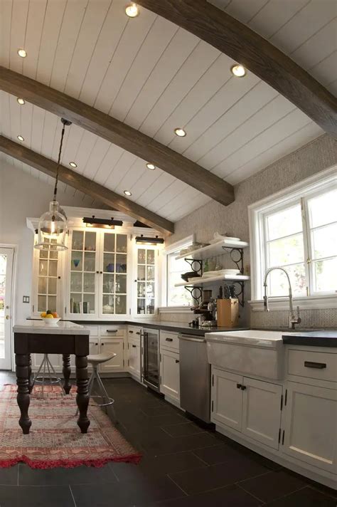 Kitchens With Vaulted Ceilings Photo Gallery Home Awakening