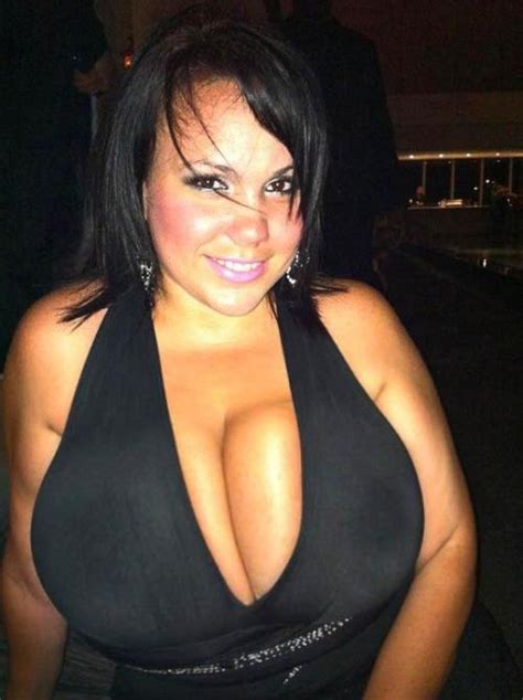 Big Beauties On Twitter Sexy Bbw Picture Gallery