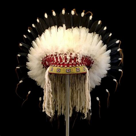Northern Plains Feather War Bonnet Replica 2068 17 01 Native American Headdress War Bonnet