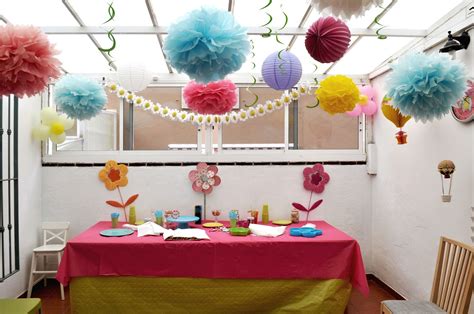 Evalúa qué estancia de la casa es la más adecuada para preparar la fiesta. Decoraciónes de 1 cumpleaños niña - Imagui