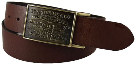 Utilise a belt size guide to inform which belt size will fit you most appropriately. USA Imported Product: Levis Man belt